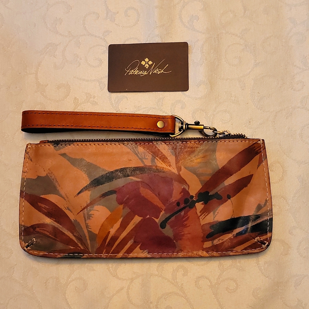New Patricia Nash Leather Wristlet